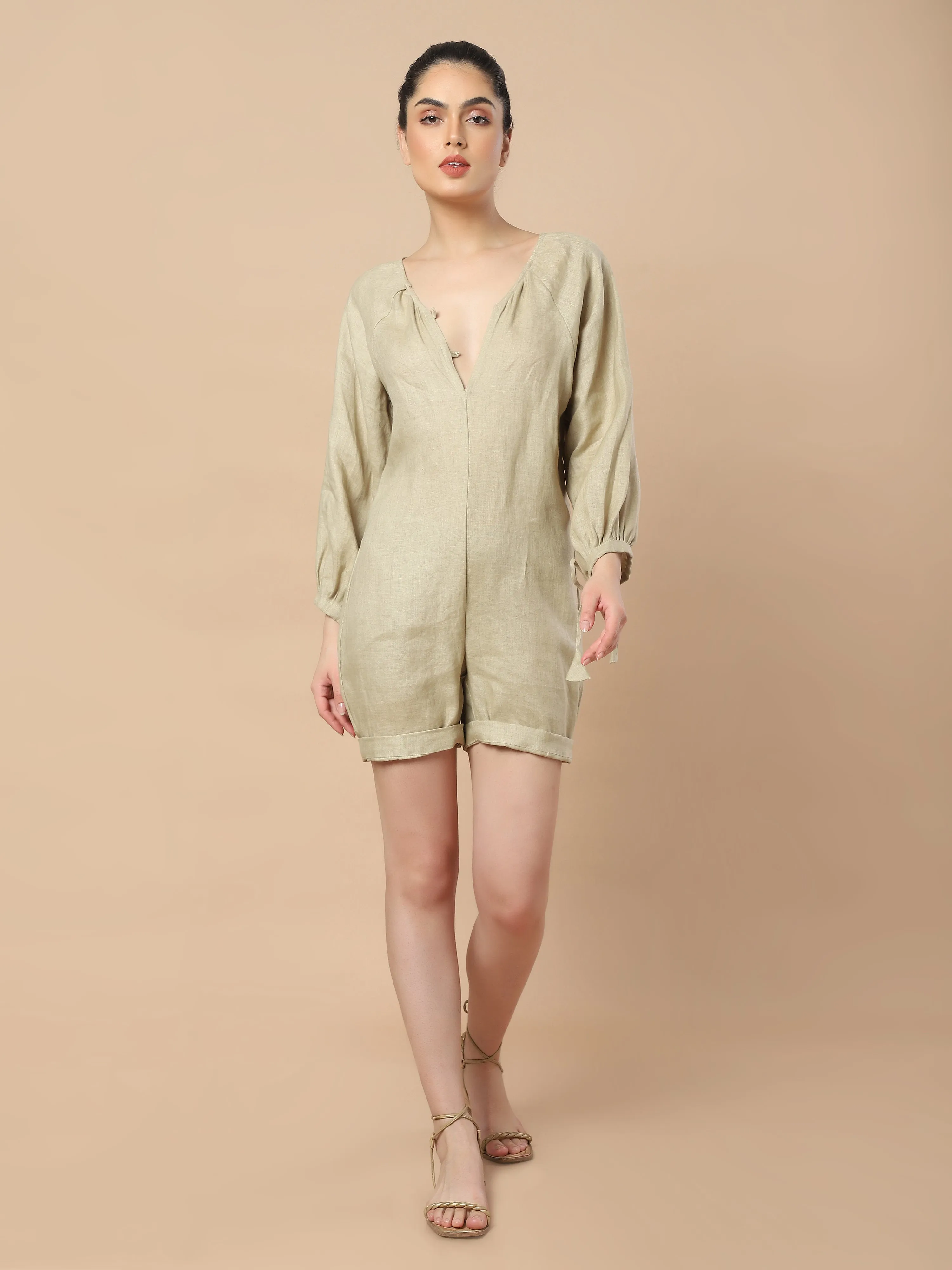 Chic Convenience: Short Hemp Jumpsuit