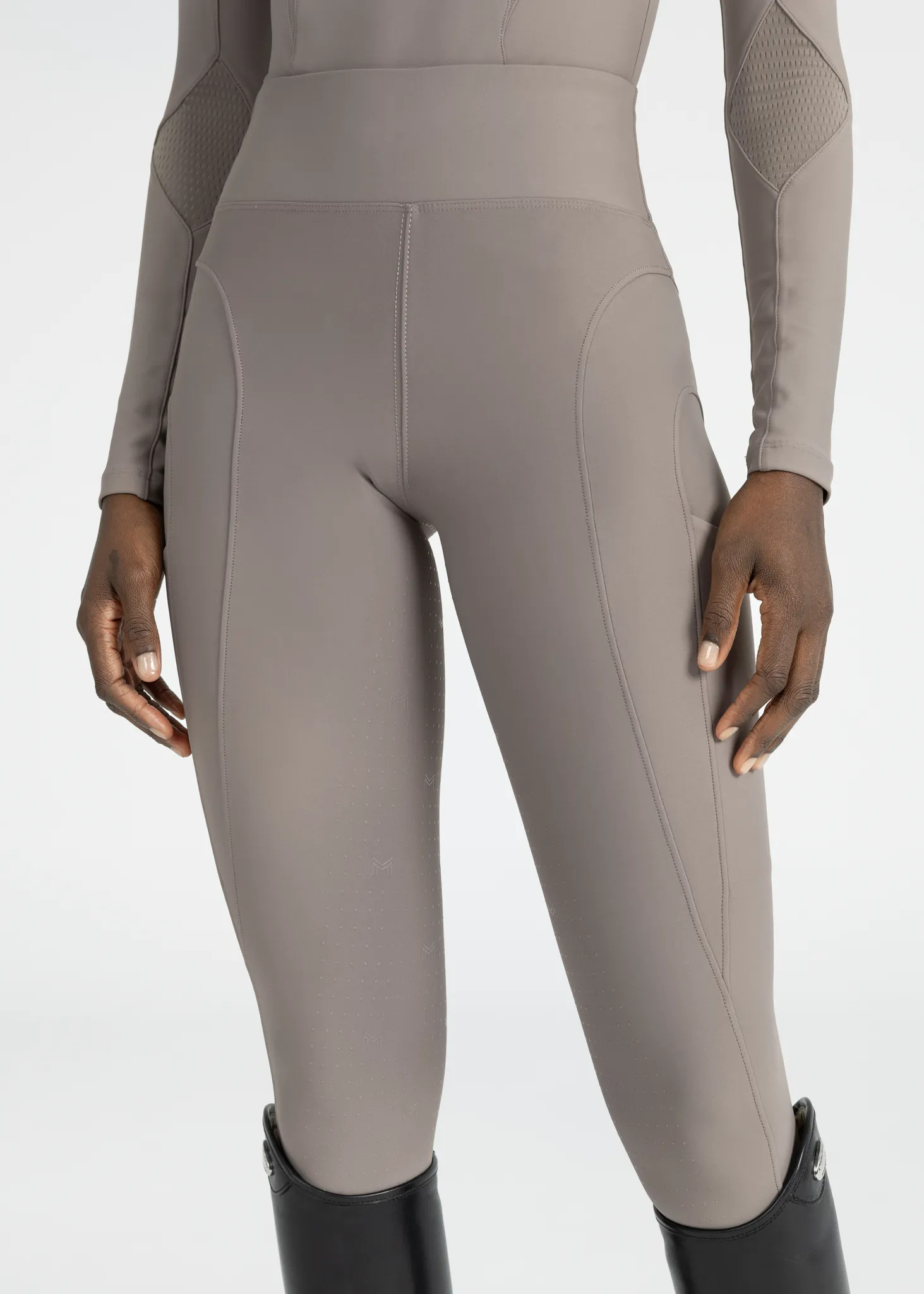 Outline Riding Leggings (Taupe)