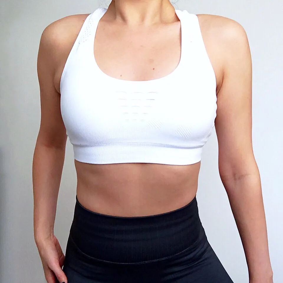 WHITE SPORTS YOGA STRETCHY BRA